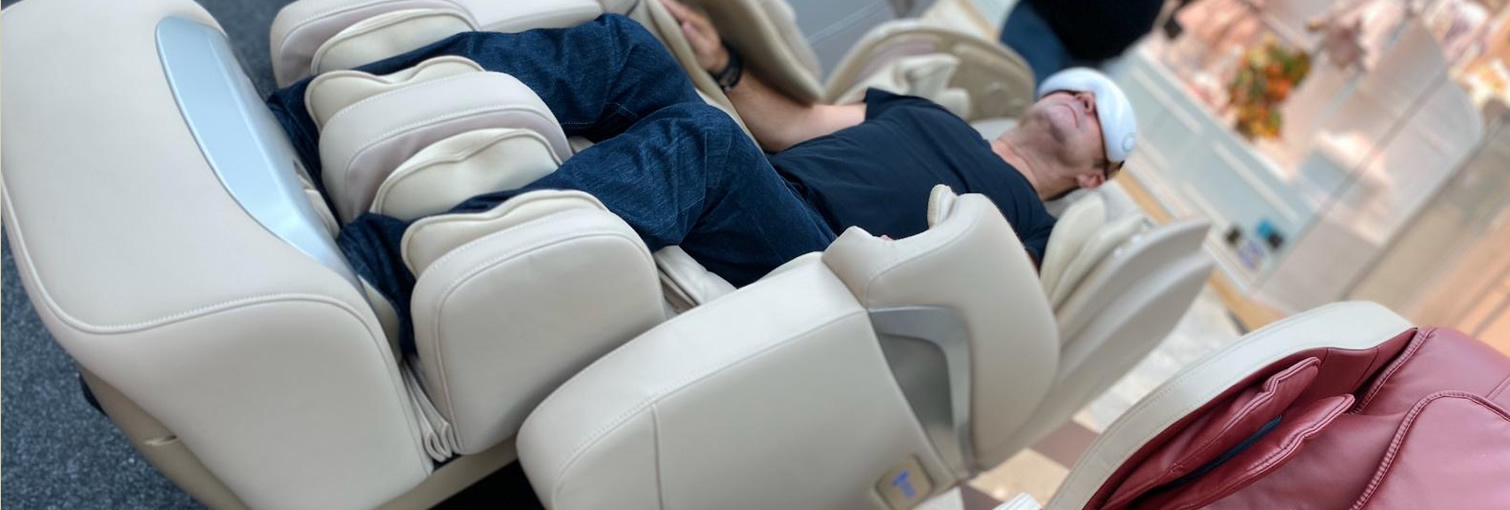 Komoder Massagesessel